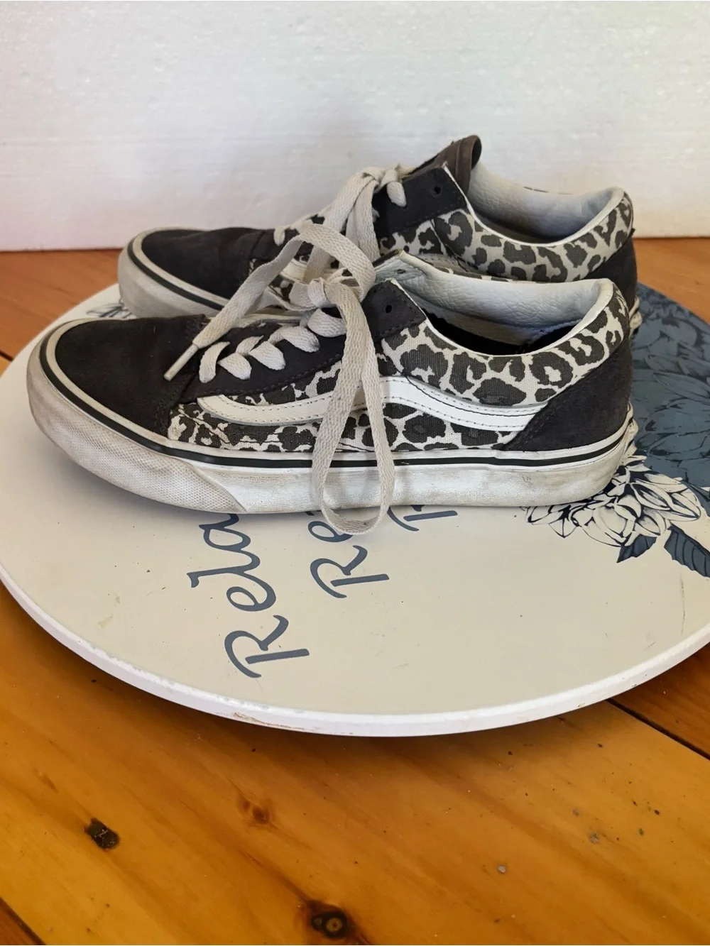 Vans Old Skool Leopard Print Sneakers 🖤🐆 Youth 4
